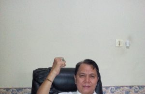 Dinas Perdagangan OKI bagikan Ribuan masker.