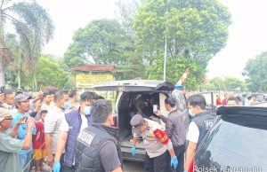 Diduga keracunan AC, 2 mayat ditemukan di dalam mobil Innovo