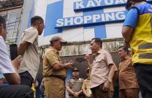 Ishak Mekki Kawal Revitalisasi Shopping Center Kayuagung
