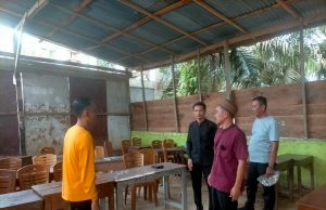 Santri Butuh Ruang Belajar Layak, Tariman, S.H Hadir dengan Bantuan Nyata