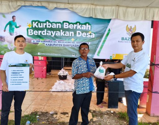 BAZNAS Banyuasin Salurkan Daging kepada 360 Warga : Amanah BAZNAS RI