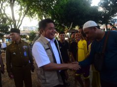 Gubernur Herman Deru Salurkan Sapi Kurban 1,3 Ton untuk Masjid Agung Palembang, Tekankan Kepedulian kepada Mustahik