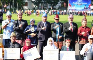 Wagub Sumsel Cik Ujang Dorong Transformasi Pembelajaran dan Penguatan Karakter pada Hardiknas 2026