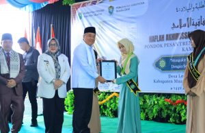 Wagub Sumsel Hadiri Wisuda Santri Al Ittifaqiah Lubai, Berikan Bantuan untuk Mahasiswa Al Azhar Mesir