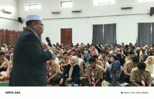 KH Taufik Hidayat : Tekankan Pentingnya Karakter, Komitmen, dan Kecerdasan Spiritual